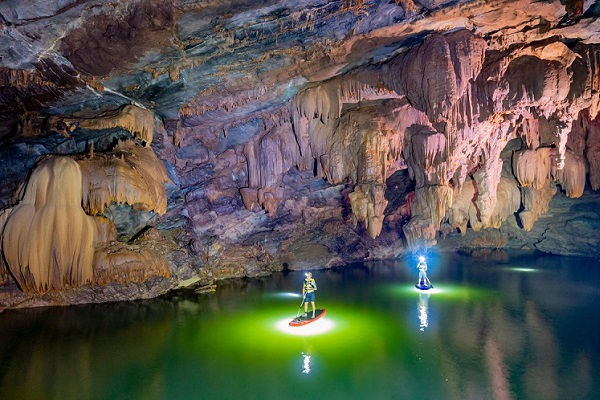 Quang Binh has more adventure tour "Discover hung Thoong"